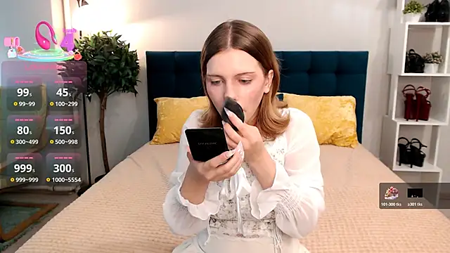 Enrujuvu Vanpaia online show from October 2025 07:00:02 AM