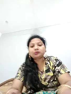 Cute-Janvi20 online show from October 2025 05:56:02 PM