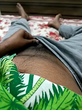 Snapshot of YoniTantraIndia chatting on September 2025 05:51:02 PM YoniTantraIndia online show from September 2025 05:51:02 PM