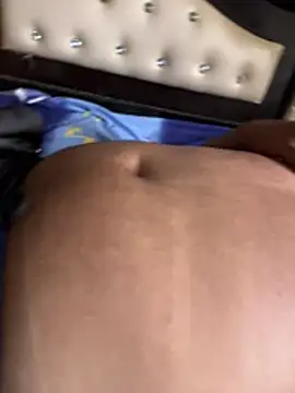jucydick010887 online show from May 2026 07:26:02 AM