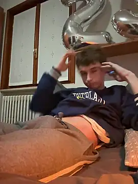 twinkethan07 online show from January 2026 12:36:02 AM