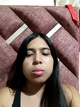 Snapshot of VioletaBliss1 chatting on September 2025 02:57:01 AM VioletaBliss1 online show from September 2025 02:57:01 AM