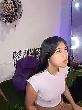 Snapshot of VioletaBliss1 chatting on October 2025 11:50:01 AM VioletaBliss1 online show from October 2025 11:50:01 AM