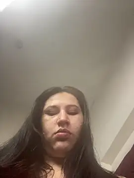 Snapshot of victoriadaniela chatting on November 2025 05:16:02 AM victoriadaniela online show from November 2025 05:16:02 AM