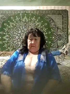 CrystalLime6411 online show from October 2025 02:45:02 PM