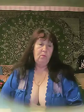 CrystalLime6411 online show from June 2026 03:58:01 PM
