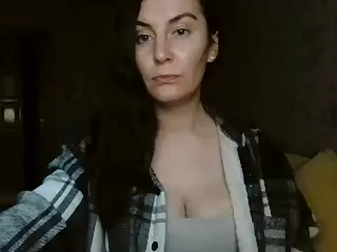 KatalinaQE online show from October 2025 06:14:01 AM