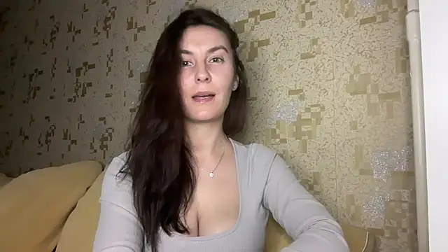 KatalinaQE online show from February 2026 07:34:02 PM