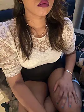 Snapshot of sexy-sukriti chatting on February 2026 03:49:02 PM sexy-sukriti online show from February 2026 03:49:02 PM