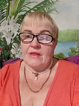 VioletSweet5566 online show from September 2025 06:08:02 PM