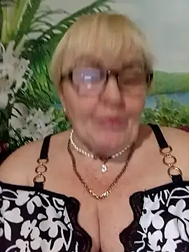 VioletSweet5566 online show from January 2026 01:48:02 PM