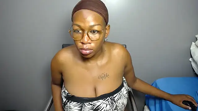 Ozimpho online show from February 2026 12:48:02 AM