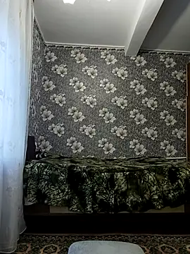 AliceGold5231 online show from September 2025 05:29:01 AM