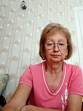 AlikaSwan5821 online show from September 2025 12:06:01 PM