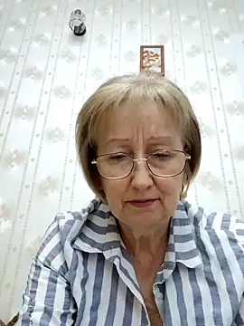 AlikaSwan5821 online show from November 2025 02:06:02 PM