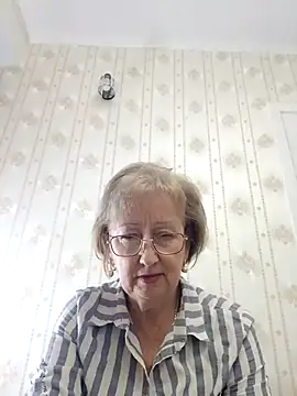 AlikaSwan5821 online show from November 2025 01:49:02 PM