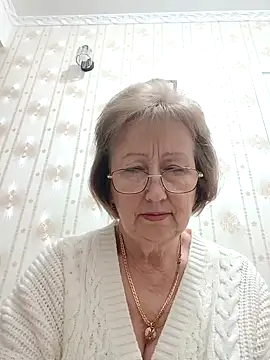 AlikaSwan5821 online show from February 2026 01:55:01 PM