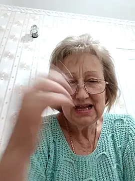 AlikaSwan5821 online show from February 2026 02:51:01 PM