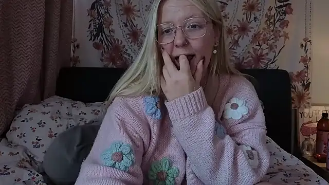 Snapshot of Daisyxoxo_ chatting on March 2026 09:48:01 AM Daisyxoxo online show from March 2026 09:48:01 AM