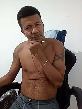 Snapshot of moreno25centimetro chatting on July 2026 01:25:02 AM moreno25centimetro online show from July 2026 01:25:02 AM