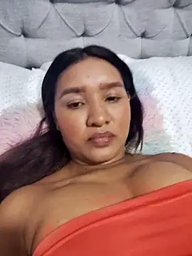 lunanigth online show from April 2026 02:34:01 AM