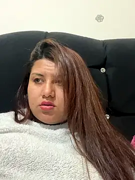 naomy26 online show from October 2025 04:15:01 AM