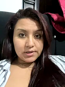 naomy26 online show from November 2025 06:03:01 AM