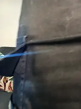 Enzo-wolf33 online show from October 2025 03:27:01 AM