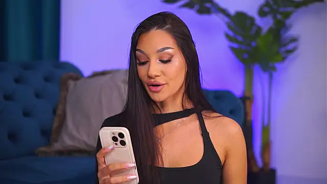 NinaSolenne online show from March 2026 08:37:01 PM