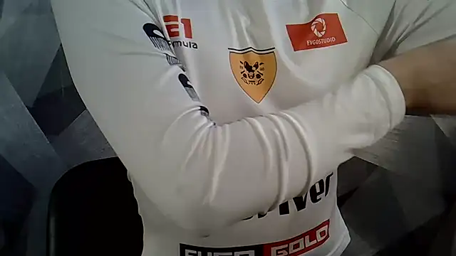 Snapshot of BritneyXKittensx chatting on November 2025 04:18:02 AM BritneyXKittensx online show from November 2025 04:18:02 AM