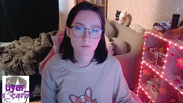 Snapshot of s_cara chatting on October 2025 12:23:01 PM s cara online show from October 2025 12:23:01 PM