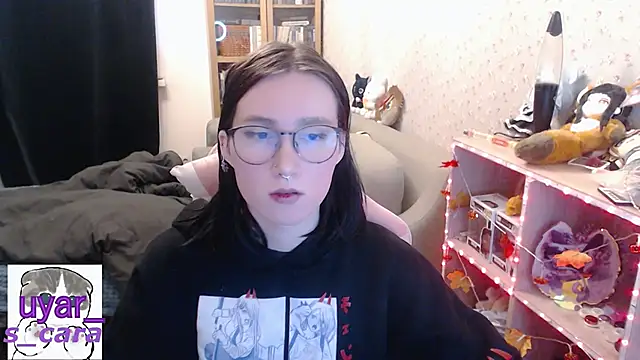 Snapshot of s_cara chatting on November 2025 01:32:01 PM s cara online show from November 2025 01:32:01 PM