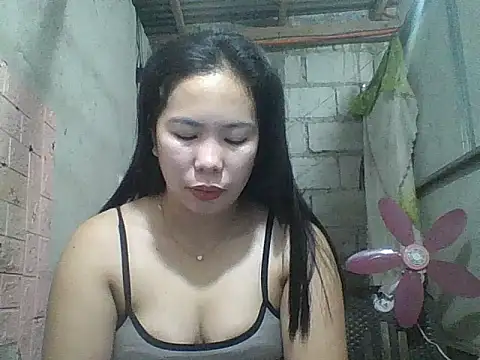 Snapshot of pinaysinglemommm chatting on January 2026 08:07:01 PM pinaysinglemommm online show from January 2026 08:07:01 PM