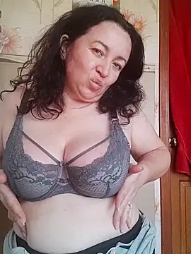 Velvet3451 online show from October 2025 02:23:02 PM