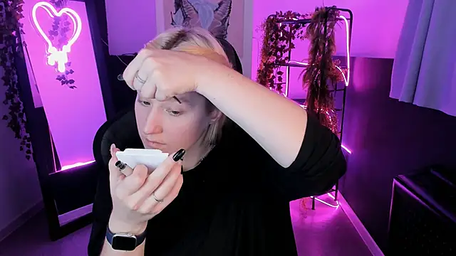 CinBellamy online show from October 2025 06:08:02 AM