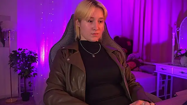 CinBellamy online show from October 2025 05:53:02 AM