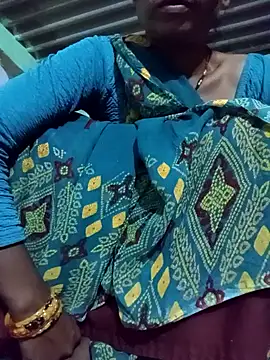 MISS LOVE 001 online show from September 2025 07:37:02 PM