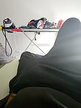 Snapshot of Syto772 chatting on February 2026 01:23:02 PM Syto772 online show from February 2026 01:23:02 PM