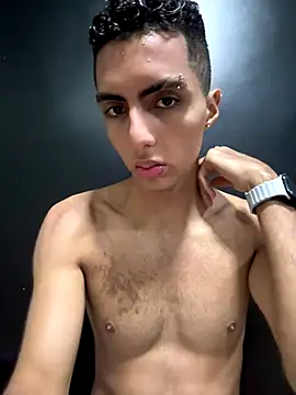 Mister Obsession online show from October 2025 06:58:01 PM