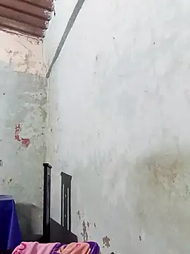 afroditaligh online show from November 2025 03:14:02 PM