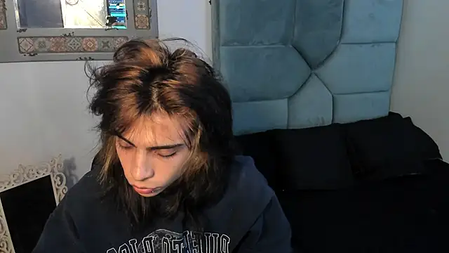 Dereck Manson online show from November 2025 11:42:02 AM