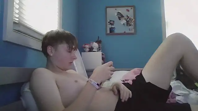 Liam axel35 online show from October 2025 07:58:02 PM