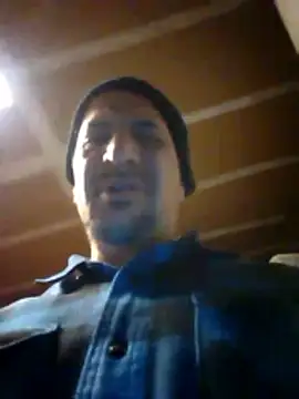 Snapshot of N3V3RPANIC@xh chatting on May 2026 11:16:02 AM N3V3RPANICxh online show from May 2026 11:16:02 AM