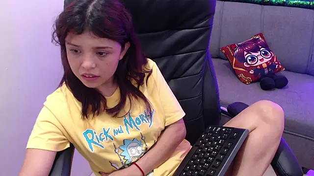 minnie cake online show from October 2025 03:55:01 PM