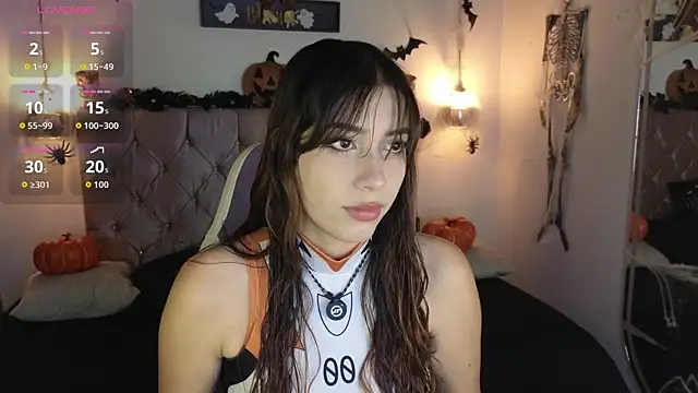 Snapshot of lila_min chatting on October 2025 02:18:01 PM lila min online show from October 2025 02:18:01 PM