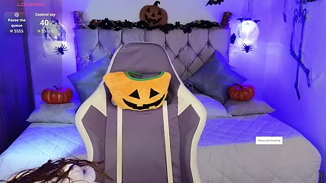 Snapshot of lila_min chatting on October 2025 01:56:02 PM lila min online show from October 2025 01:56:02 PM