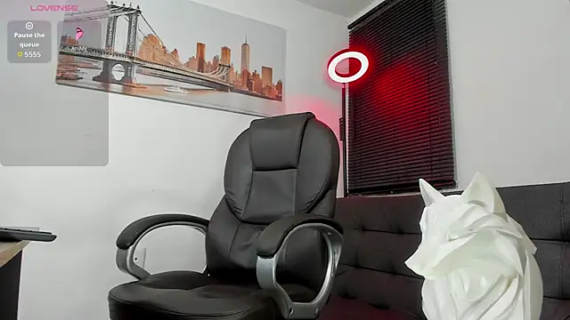 Dash Bukoski online show from September 2025 11:44:01 AM