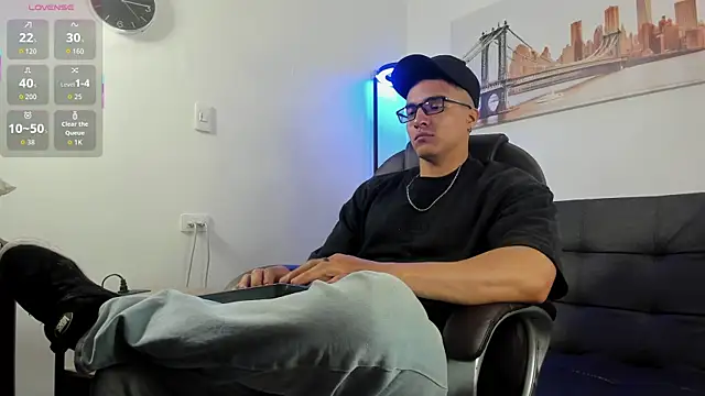 Dash Bukoski online show from November 2025 12:53:02 PM