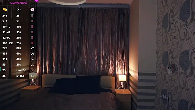 NylaNadler online show from October 2025 06:55:02 AM