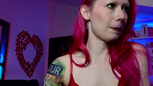 kulteacher online show from March 2026 10:52:01 AM